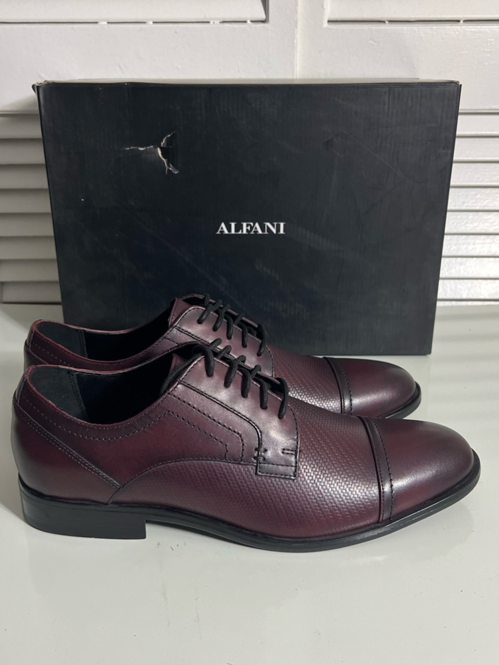 Alfani Men's Burgundy Lace-Up Cap-Toe Derbys